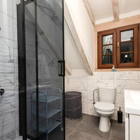 Amazing In Gornje With Wifi Holiday home