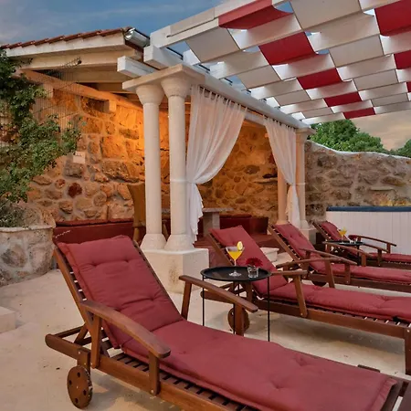 Amazing In Gornje With Wifi Holiday home